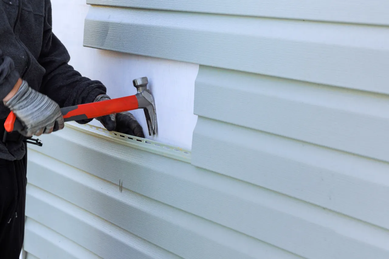 Vinyl siding installation and repair in New York