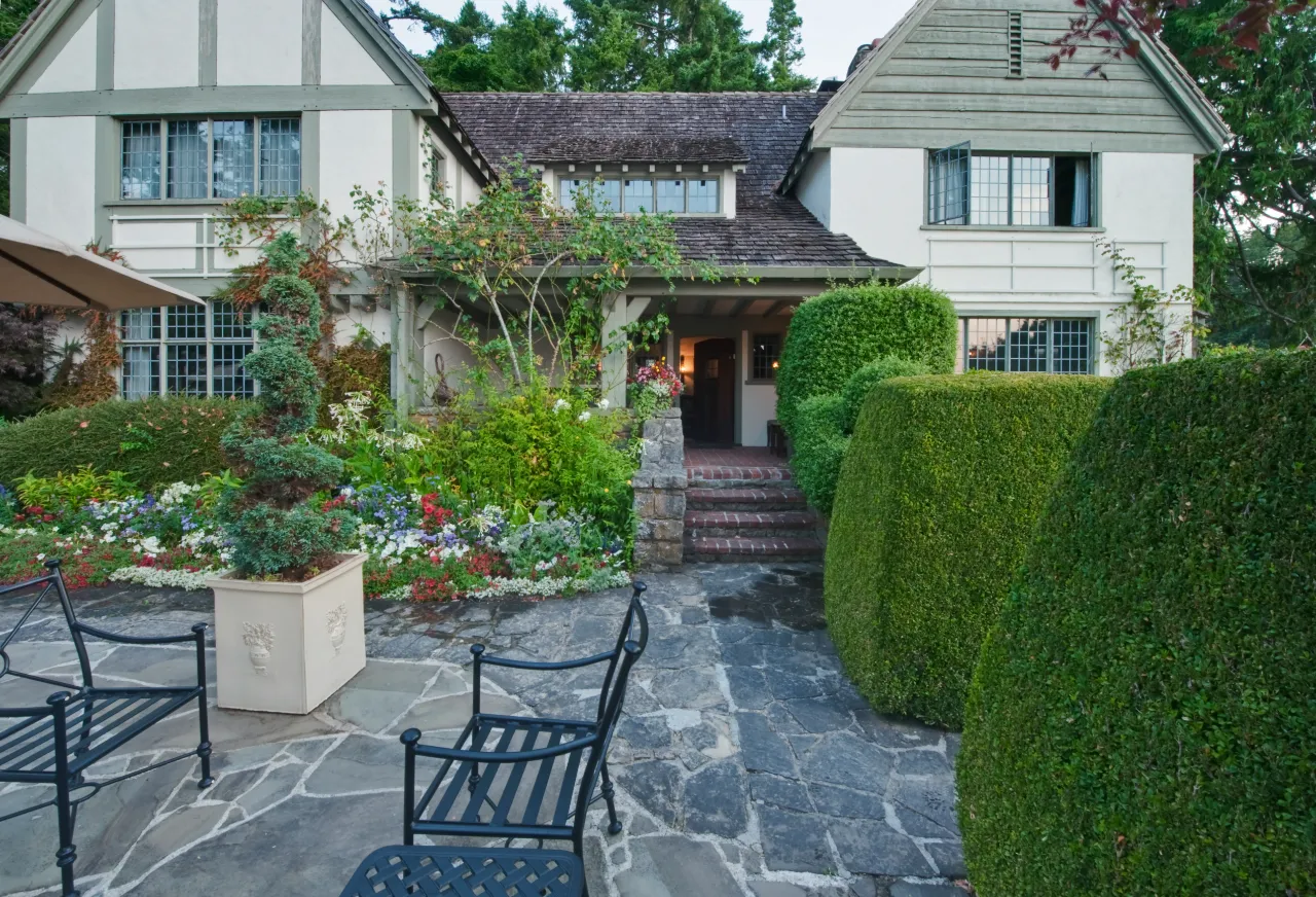 Bluestone patio versus concrete patio in New York